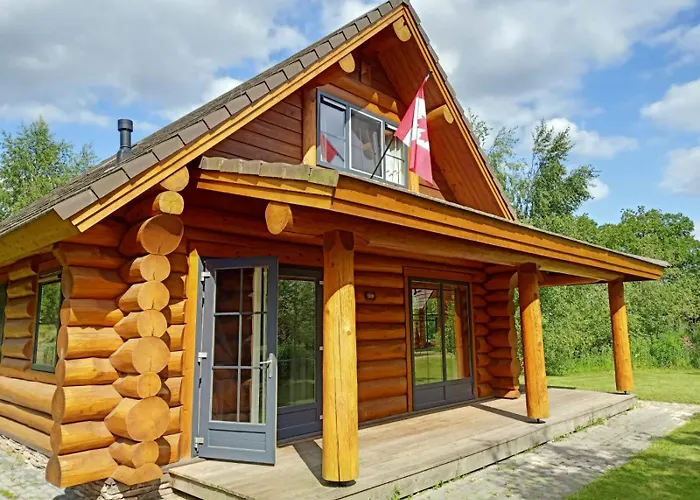 Unieke Houten Villa Met Sauna In Twente - 6P