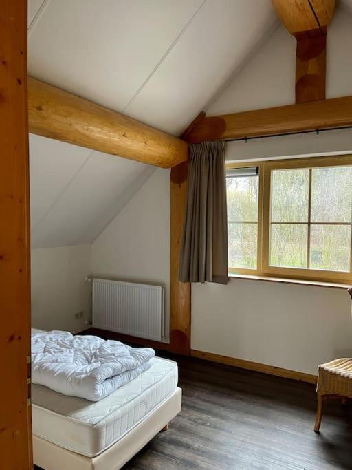 Unieke Houten Met Sauna In Twente - 6p