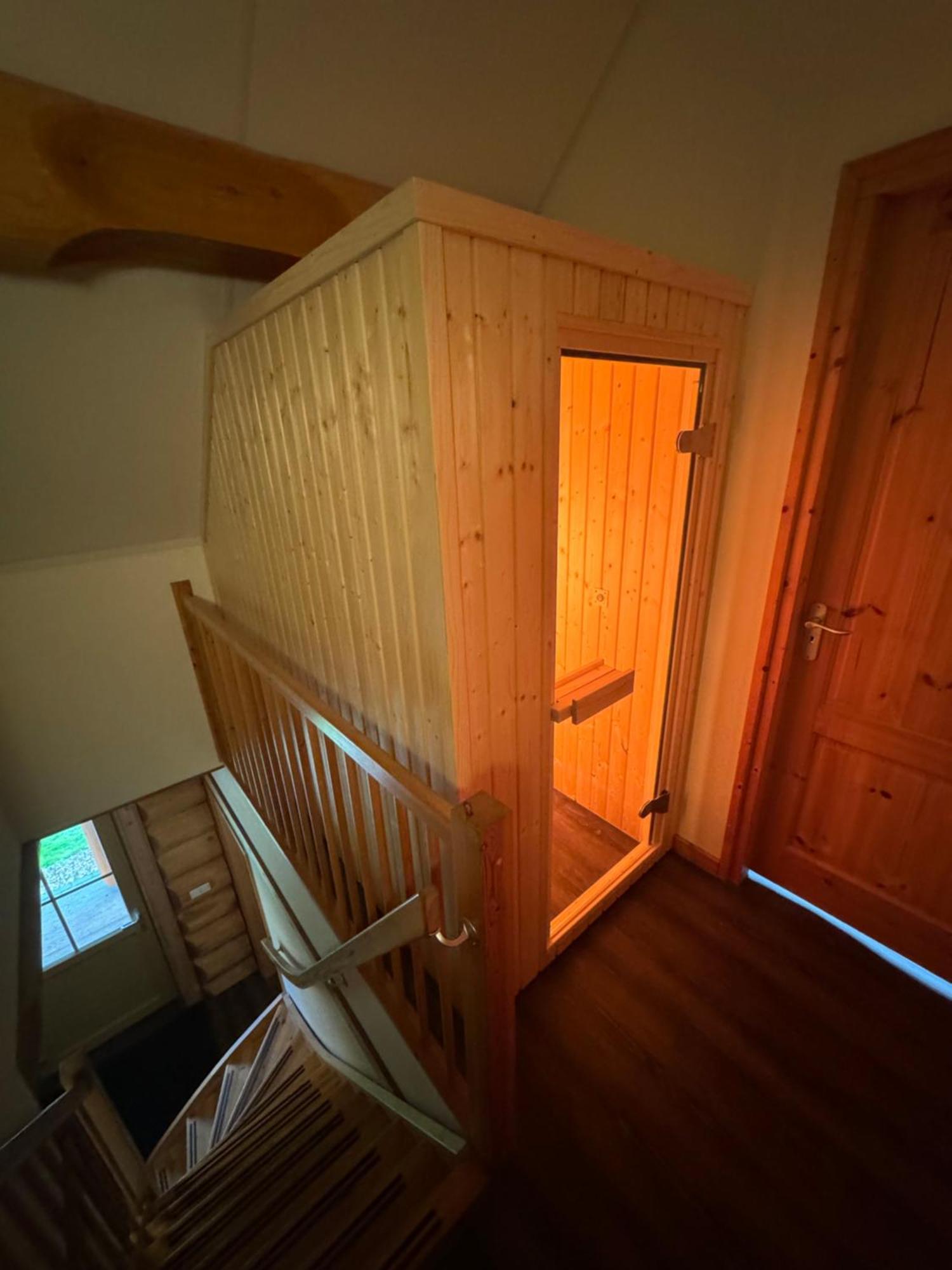 Unieke Houten Met Sauna In Twente - 6p Den Ham